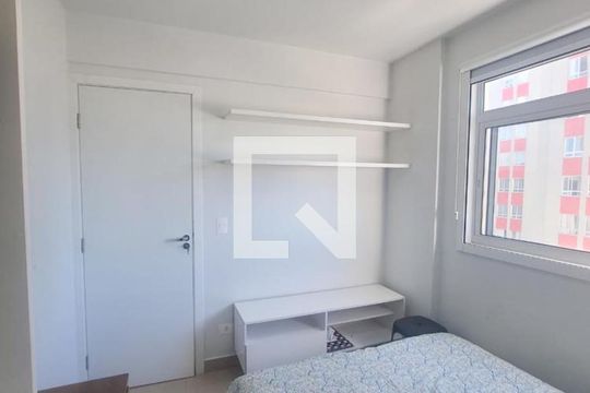 Quarto de apartamento para alugar com 1 quarto, 40m² em Portão, Curitiba