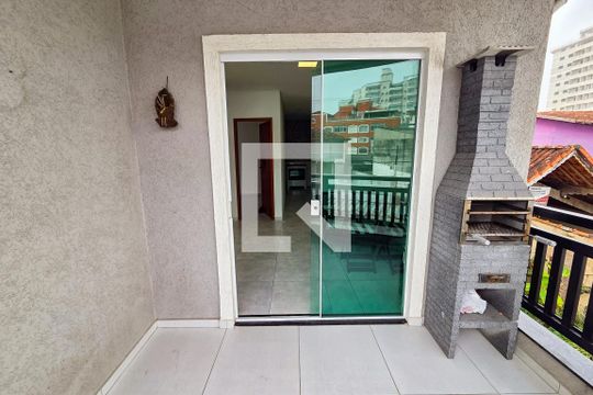 Varanda de casa de condomínio para alugar com 2 quartos, 74m² em Nova Mirim, Praia Grande