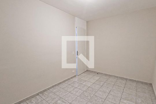 Apartamento para alugar com 2 quartos, 53m² em Vila Iorio, São Paulo