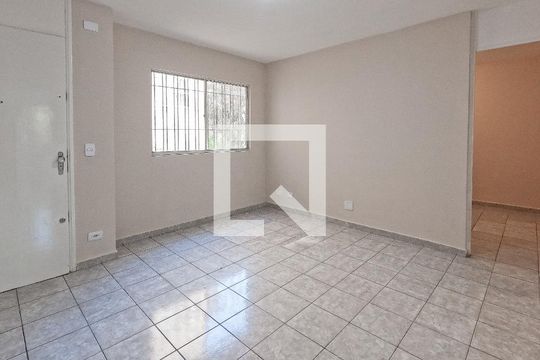 Apartamento para alugar com 2 quartos, 53m² em Vila Iorio, São Paulo