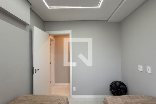Quarto 1 de apartamento para alugar com 3 quartos, 84m² em Marapé, Santos