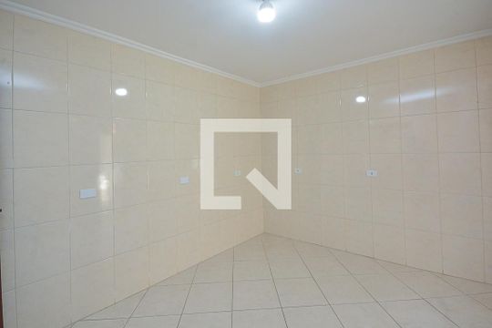 Sala/Cozinha de casa para alugar com 1 quarto, 50m² em Socorro, São Paulo