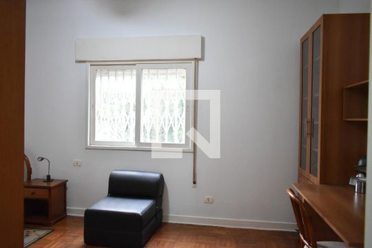 Quarto 1 de casa à venda com 4 quartos, 240m² em Chácara Inglesa, São Paulo