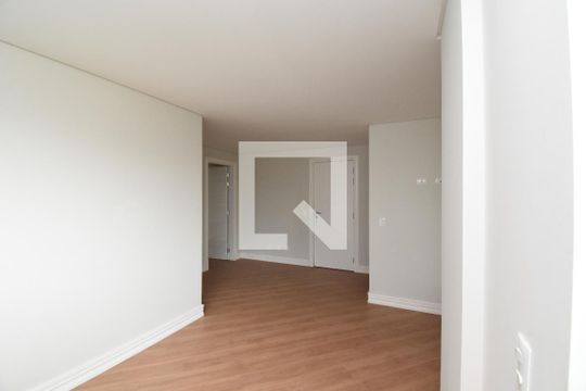 Sala de apartamento à venda com 2 quartos, 67m² em Centro, Curitiba