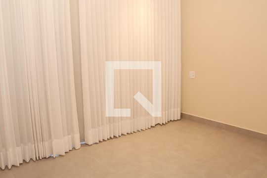 Apartamento à venda com 2 quartos, 89m² em Setor Marista, Goiânia