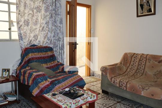 Sala de casa à venda com 3 quartos, 130m² em Chácara Mafalda, São Paulo