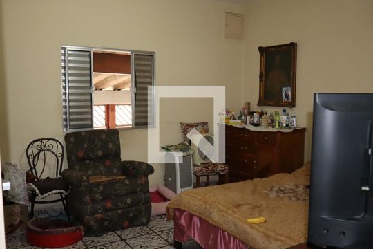 Casa à venda com 3 quartos, 130m² em Chácara Mafalda, São Paulo