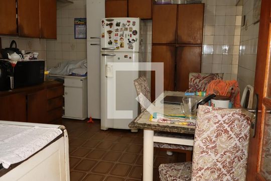 Cozinha de casa à venda com 3 quartos, 130m² em Chácara Mafalda, São Paulo