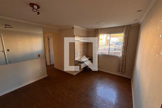 Apartamento para alugar com 2 quartos, 46m² em Vila Santo Antonio do Portao, Cotia