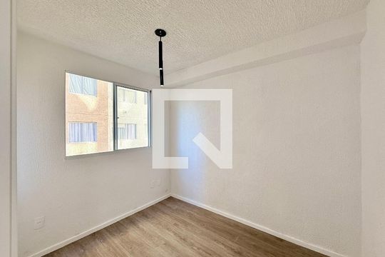 Quarto 1 de apartamento para alugar com 2 quartos, 32m² em Jardim Caravelas, São Paulo