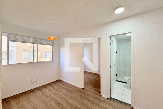 Sala de apartamento para alugar com 2 quartos, 32m² em Jardim Caravelas, São Paulo