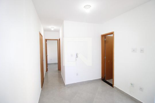 Sala / Cozinha de apartamento para alugar com 2 quartos, 32m² em Vila Brasil, São Paulo