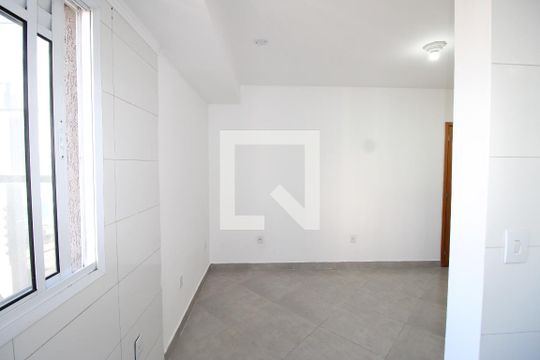 Sala / Cozinha de apartamento para alugar com 2 quartos, 32m² em Vila Brasil, São Paulo