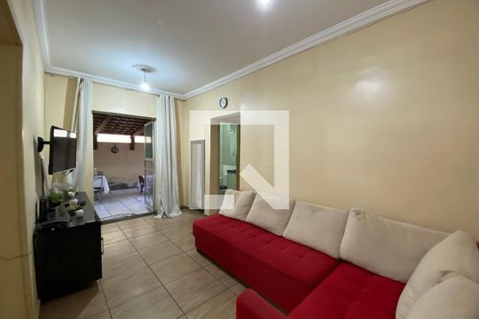 Apartamento à venda com 2 quartos, 114m² em Chácara, Betim