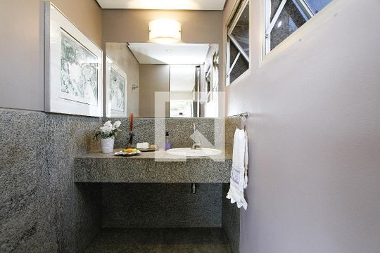Lavabo de apartamento à venda com 4 quartos, 517m² em Santa Lúcia, Belo Horizonte