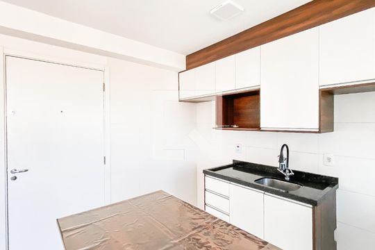 Sala - Cozinha de apartamento para alugar com 2 quartos, 40m² em Vila Penteado, São Paulo