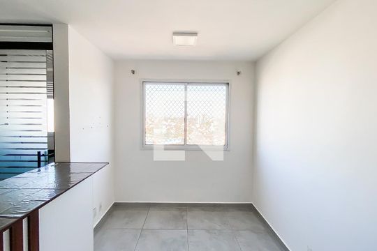 Sala - Cozinha de apartamento para alugar com 2 quartos, 40m² em Vila Penteado, São Paulo