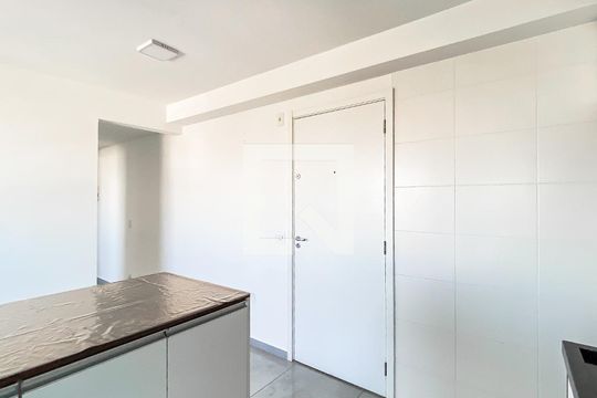 Sala - Cozinha de apartamento para alugar com 2 quartos, 40m² em Vila Penteado, São Paulo