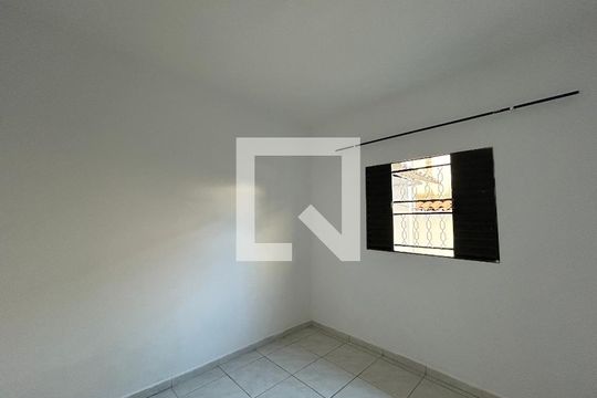 Casa para alugar com 2 quartos, 50m² em Conjunto Lagoa, Belo Horizonte