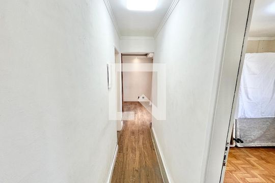 Corredor de apartamento para alugar com 2 quartos, 70m² em Imirim, São Paulo