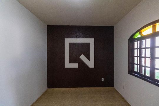 Quarto 1 de casa para alugar com 2 quartos, 65m² em Campo Grande, Rio de Janeiro