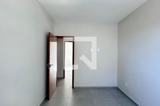 Casa de Condomínio à venda com 2 quartos, 73m² em Parque Xangri-lá, Contagem