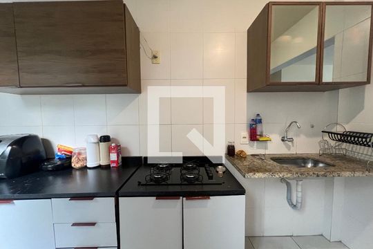 Apartamento à venda com 2 quartos, 54m² em Cândida Ferreira, Contagem