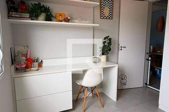 Quarto 2 de apartamento à venda com 2 quartos, 58m² em Ipanema, Porto Alegre