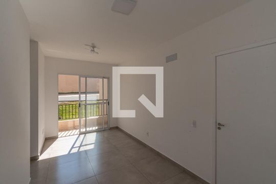 Sala de Estar/Jantar de apartamento para alugar com 2 quartos, 55m² em Parque Orestes Ongaro, Sumaré