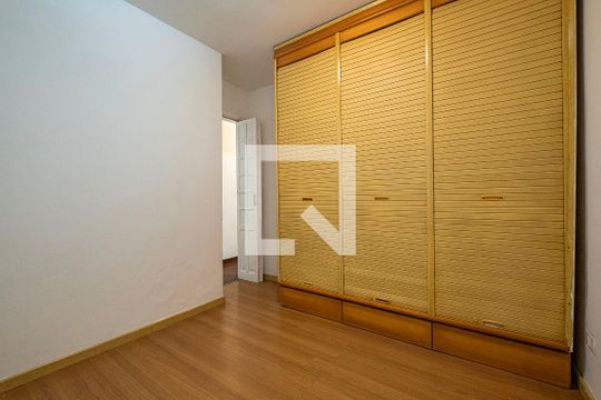 Quarto 1 de apartamento para alugar com 2 quartos, 108m² em Pinheiros, São Paulo
