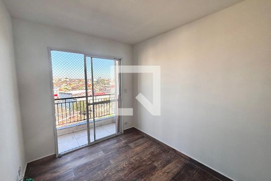 Sala de apartamento para alugar com 2 quartos, 52m² em Cidade Kemel, Ferraz de Vasconcelos