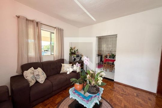 Sala - Casa 1 de casa à venda com 8 quartos, 300m² em Jardim Estadio, Jundiaí