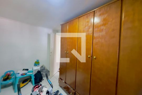 Quarto 1 de casa à venda com 3 quartos, 70m² em Jardim Rosa de Franca, Guarulhos
