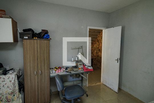 Quarto 1 de casa à venda com 4 quartos, 220m² em Campo Grande, Rio de Janeiro