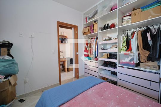 Quarto 1 de apartamento para alugar com 2 quartos, 95m² em Vila Ré, São Paulo