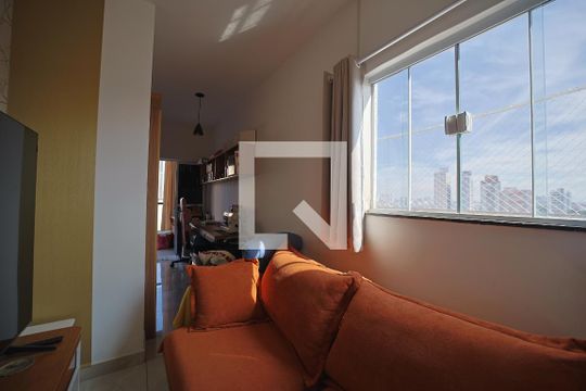 Apartamento para alugar com 2 quartos, 95m² em Vila Ré, São Paulo