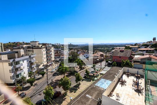 Vista da Sala de apartamento à venda com 3 quartos, 95m² em Caiçara-adelaide, Belo Horizonte