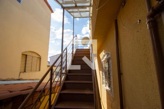 Casa à venda com 5 quartos, 300m² em Conjunto M, Brasília
