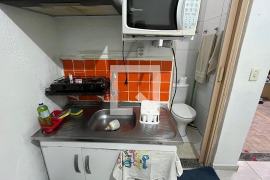 Studio de kitnet/studio para alugar com 1 quarto, 30m² em Centro, Campinas