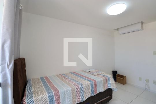 Quarto 1 de apartamento para alugar com 2 quartos, 72m² em Piatã, Salvador
