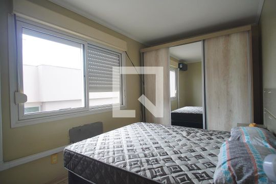 Quarto 1 de apartamento para alugar com 3 quartos, 70m² em Cristo Rei, São Leopoldo