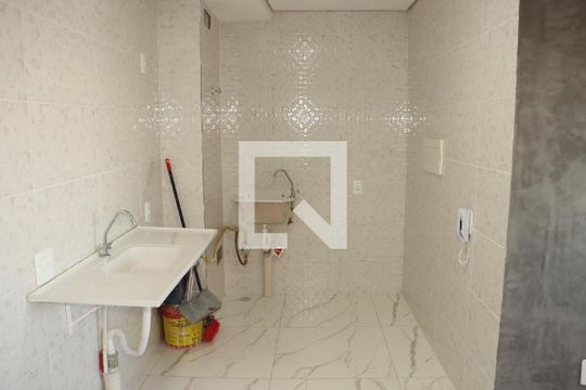 Apartamento à venda com 2 quartos, 34m² em Fazenda da Juta, São Paulo