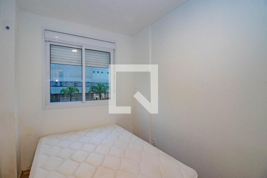 Quarto 1 de apartamento para alugar com 3 quartos, 63m² em Cristo Redentor, Porto Alegre