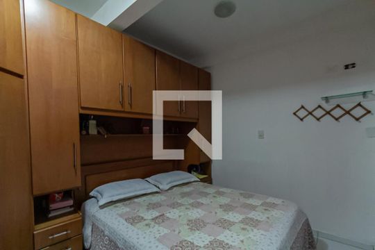 Suíte de casa à venda com 3 quartos, 180m² em Jardim Nascimento, São Bernardo do Campo