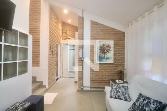 Sala de casa para alugar com 3 quartos, 105m² em Centro, Guarujá