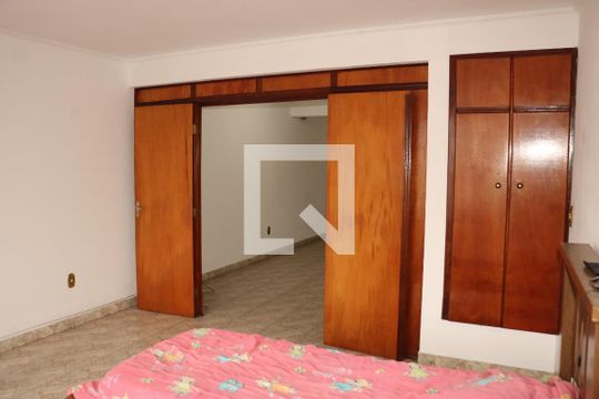 Casa para alugar com 2 quartos, 150m² em Cidade São Mateus, São Paulo