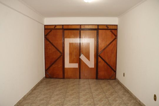Casa para alugar com 2 quartos, 150m² em Cidade São Mateus, São Paulo