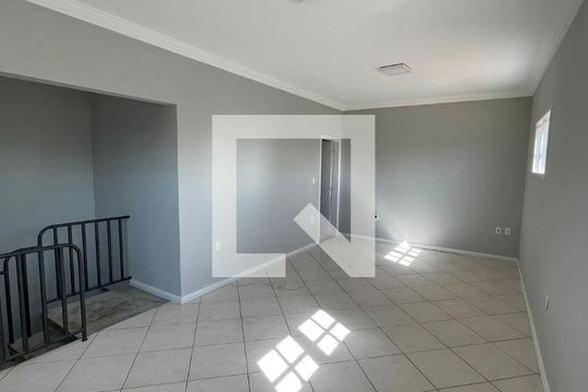 Piso superior de casa para alugar com 4 quartos, 260m² em Jardim Esplanada, Indaiatuba