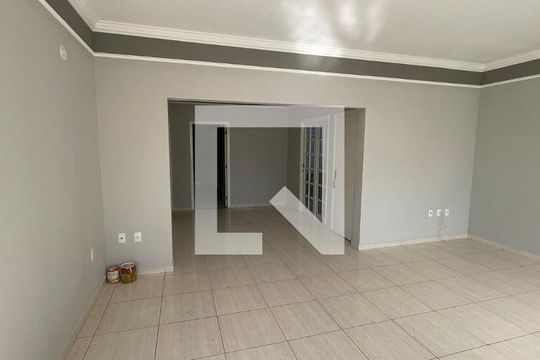 Sala de casa para alugar com 4 quartos, 260m² em Jardim Esplanada, Indaiatuba
