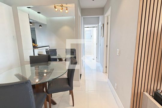 Apartamento para alugar com 3 quartos, 75m² em Vila Bertioga, São Paulo